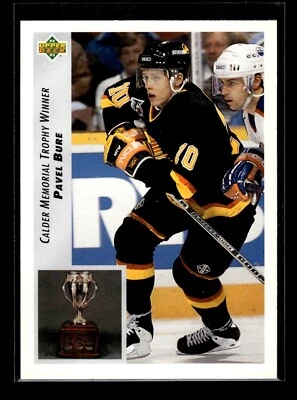 1992-93 Upper Deck #431 Pavel Bure AW Calder Memorial (EX)(HKY) - Image 1 of 2