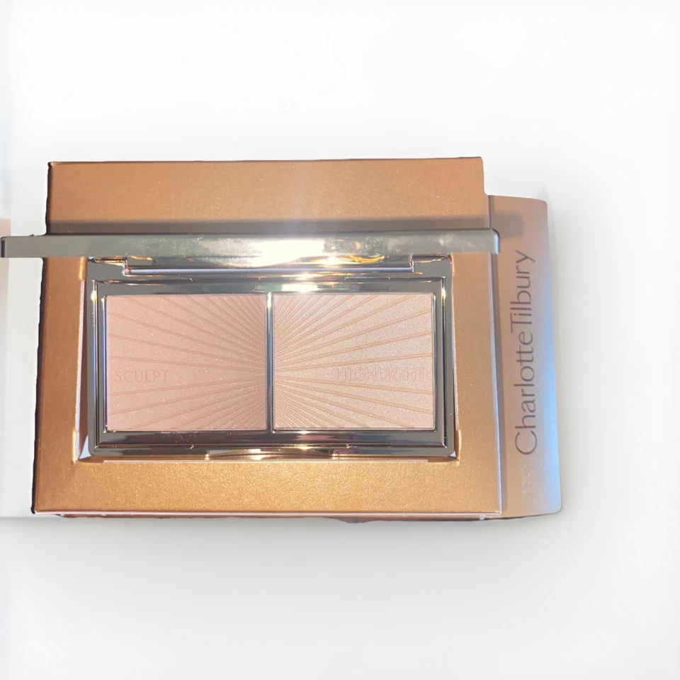 CHARLOTTE TILBURY- Filmstar Bronze & Glow Light-Medium Highlight & Contour