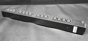APC AP6003A Basic Rack PDU z (14) gniazdami C13 i IEC-320 C20, przetestowany - Zdjęcie 1 z 6