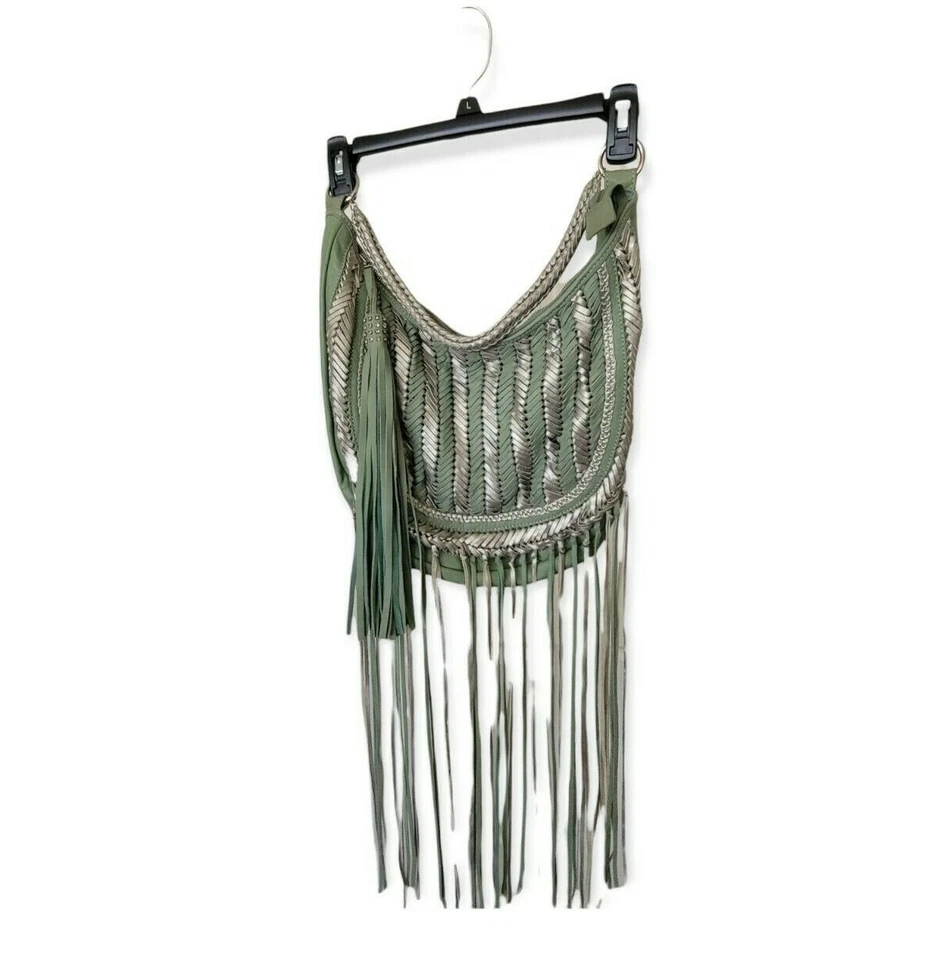 Bolso de hombro River Island Hobo de cuero tejido con flecos con cremallera  Foto 1 de 4