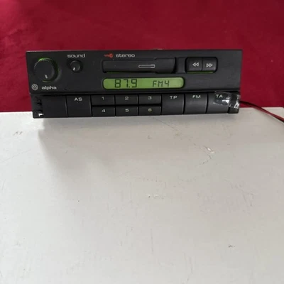 VW Alpha 4 CC EU Autoradio Golf Passat Jetta  Auto,Kassetten Radio Mit Code - Bild 1 von 4
