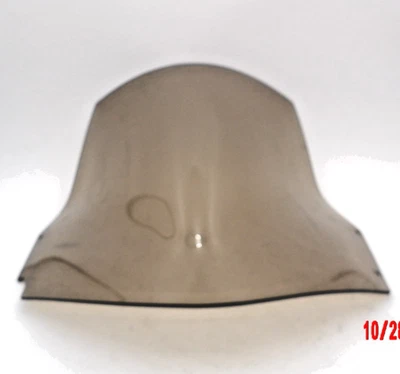 2006 06 雅马哈 Morphous CP 250 挡风玻璃有一些损坏! — 第 1/4 张图片