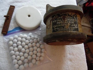 Mc Danel Metal Porcelain Grinding Jar with mixer balls, MO 10 Tire - Picture 1 of 12
