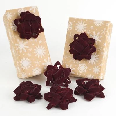 Arcos de regalo de terciopelo borgoña 6 cuentas 4,5 pulgadas autoadhesivos día de San Valentín Foto 1 de 4