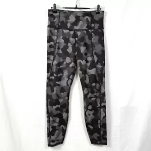 Athleta Leggings Womens Sz S Lightning 7/8 Tight Camo Athletic Side Pockets Yoga - Picture 1 of 12