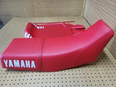 YAMAHA XT600 SEAT COVER 1984 TO 1989 MODEL + STRAP (RED) (Y-129) - Bild 1 von 4