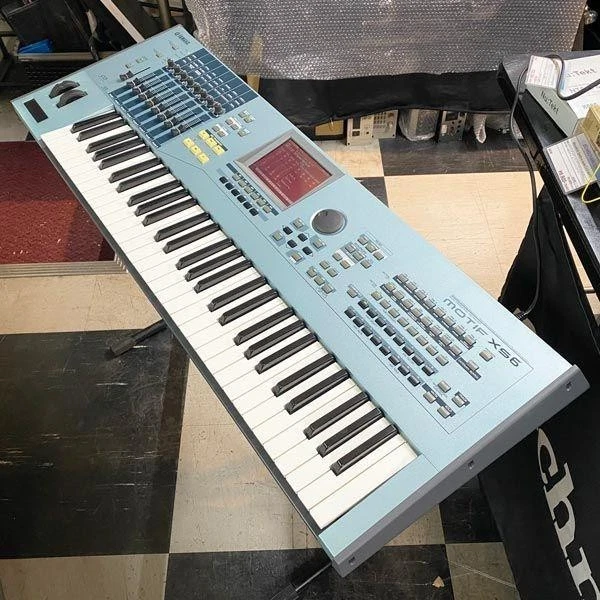 Yamaha MOTIF XS6 61-Key Synthesizer — FSX Keyboard, 355MB Wave ROM