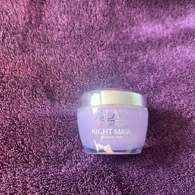 Olay Regenerist Overnight Miracle Firming Face Mask Night Cream 50ml - Image 1 of 2