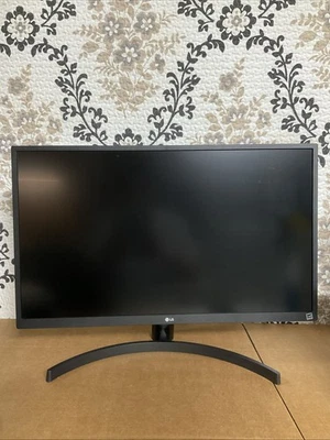 LG 27BL55U-B 27 inch 1,000:1 5ms IPS HDR UHD 4K Monitor- No Power Cord! - Image 1 of 4