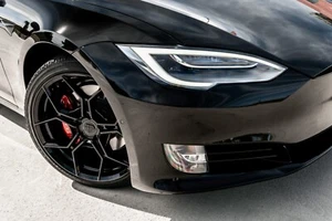 20" Blaque Diamond BD-F25 Gloss Black Concave Wheels Tesla Model S - Picture 1 of 11