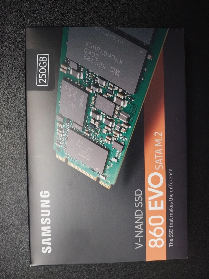 Samsung MZ-N6E250BW 860 EVO SATA M.2 SSD 250GB New - Image 1 of 4