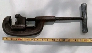 RIGID 2A Heavy Duty No. 1-2 Pipe Cutter Tool 1/8 in To 2” - Picture 1 of 7