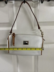 Dooney And Bourke White Pebbled Leather Clutch Brown Trim - Picture 1 of 3