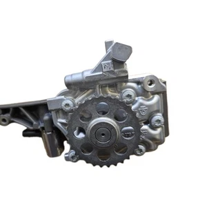 Mercedes Benz GLE AMG 2016-2019 Oil Pump / Solenoid #A2761800000, R2781810601 - Picture 1 of 4