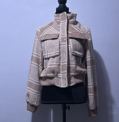 Chaqueta para mujer Bagatelle Collection a cuadros recortada polar con cremallera talla S Foto 1 de 4