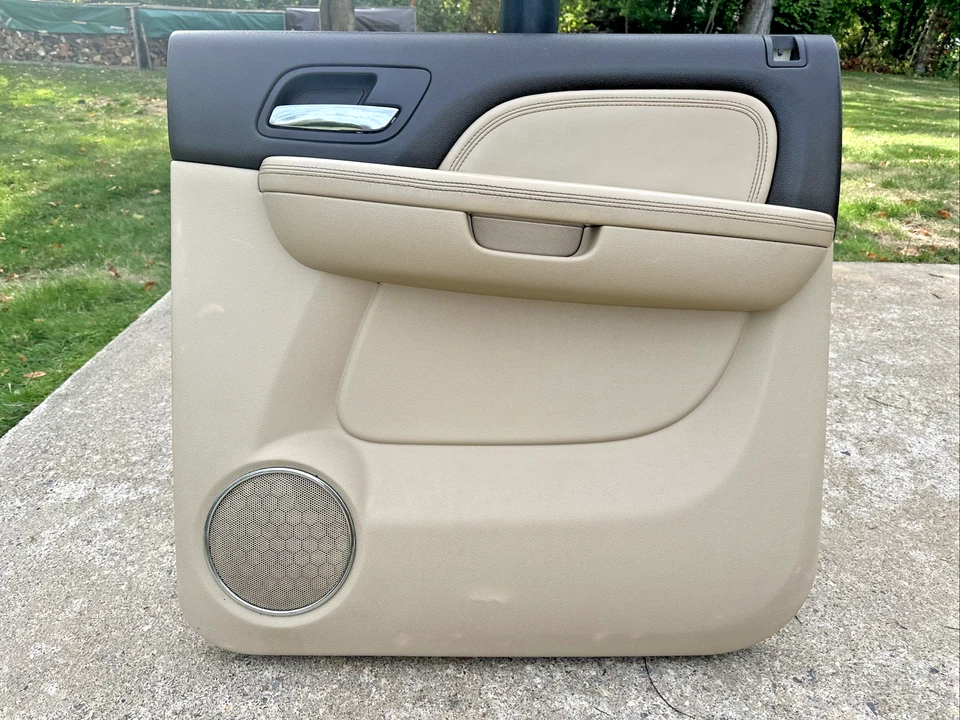 07 08 09 10 11 12 13 14 YUKON DENALI XL lado derecho panel de puerta trasera bronceado cacao OEM Foto 1 de 4