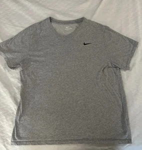 Nike Dri-FIT Men's T-shirt Size Large Gray Short Sleeves - Bild 1 von 7