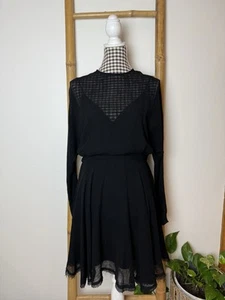 Camilla And Marc Yumi Mini Dress Size 12 Long Sleeve Black - Picture 1 of 11