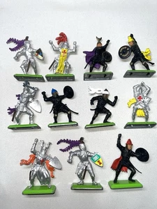 Vtg Lot of 11 Britains LTD Deetail 1971 Army Medieval Knights Soldiers Samurai - Picture 1 of 12