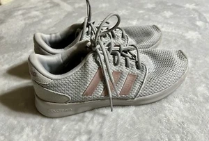 Size 6 Adidas Gray W/ Light Purple Stripes QT Racer -CF Running Shoes (14.S) - Picture 1 of 6