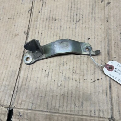 03-07 日产 350z 英菲尼迪 G35 交流发电机调节杆支架 11715-AL510 — 第 1/4 张图片