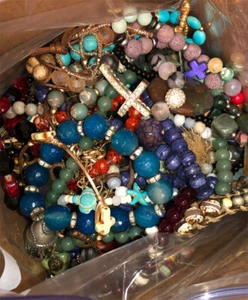 Huge Craft Lot 4lbs+ Craft DIY REPORPOSE Jewelry Stones/gemstones crystals glass - Picture 1 of 3