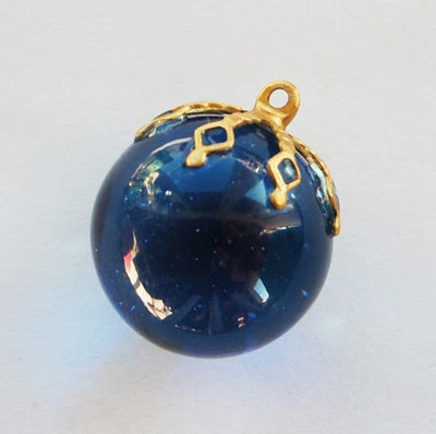 1 VINTAGE GLASS MARBLE BEAD PENDANT BRASS BEAD CAP 18mm • ASSORTED COLORS - Image 1 of 2