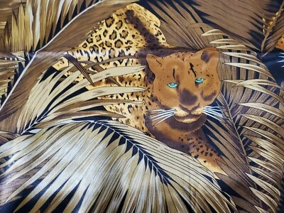 Tela con estampado de animales guepardo leopardo sedoso, 70"x58" - 1,9 yardas, ojos verdes  Foto 1 de 4