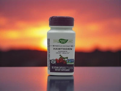 Extracto Premium de Espino Nature's Way 90 Cápsulas Veganas Apoya el Corazón EXP 03/2026 Foto 1 de 4