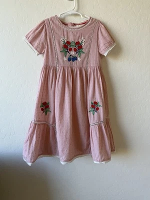 Vestido Mini Boden Rosa Floral Bayas Bordado con Ribete de Encaje Talla 6/7 Foto 1 de 4