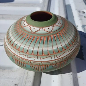 VINTAGE NAVAJO TERRAKOTTA VASE signiert Joann J - Bild 1 von 5