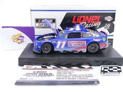 Lionel Racing W112423MEODHE # Toyota NASCAR 2024 Denny Hamlin - Express Oil 1:24 - Bild 1 von 4