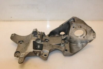 HALTERUNG DIESELPUMPE Volkswagen Golf VI (5K1) 2012 03L903143Q - Изображение 1 из 2