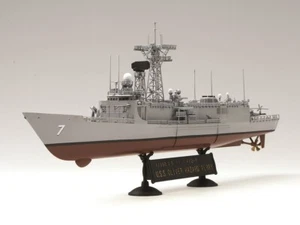 Fragata Pro Built modelo USS OLIVER HAZARD PERRY FFG-7 1/350 (pedido anticipado) - Imagen 1 de 4