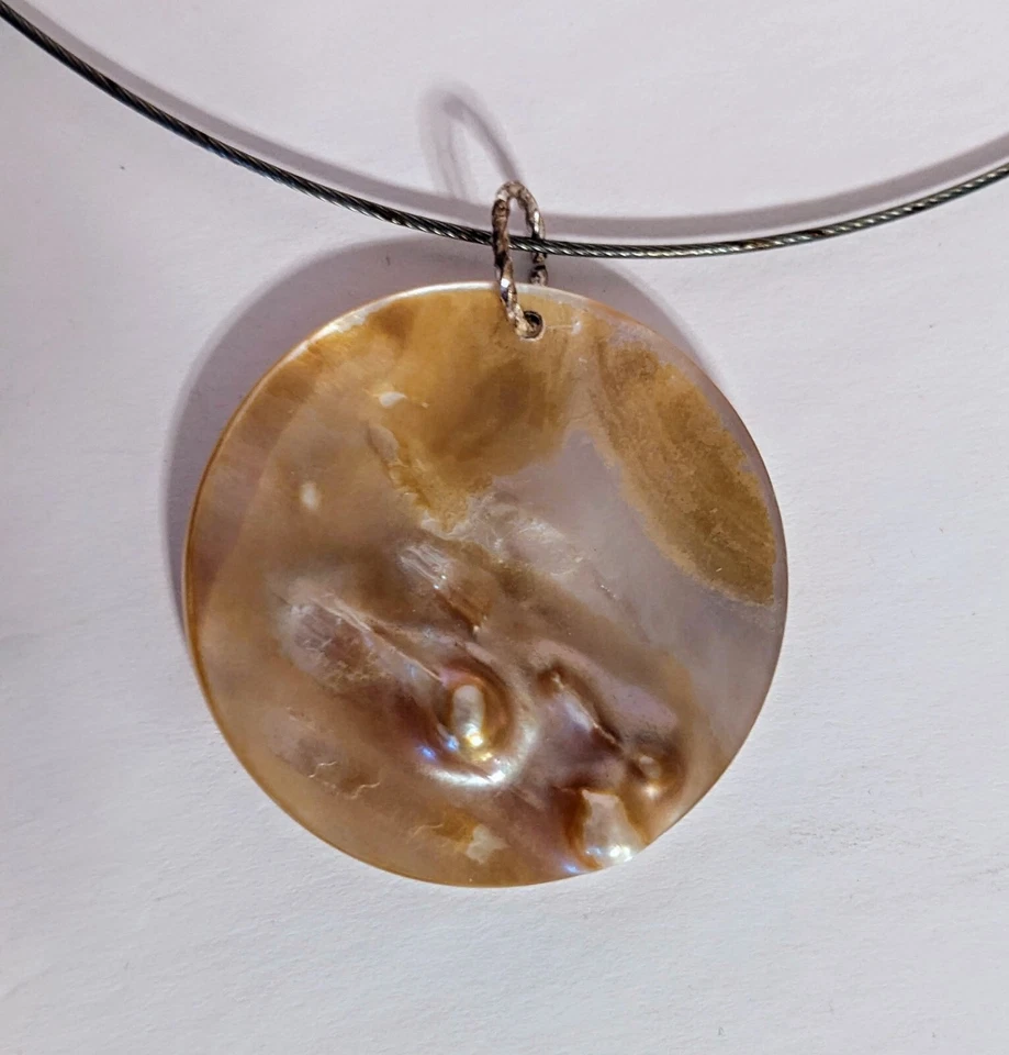 COLLAR COLGANTE CONCHA DE PERLAS AMPOLLA 18" Foto 1 de 4