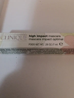 Máscara de pestañas Clinique High Impact - 0,28 oz - 01 plumín negro  Foto 1 de 2