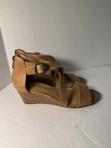 Lucky Brand Brown Strappy 7MSandal 2.5" Wedge Heel with Zipper Womens Shoes - Picture 1 of 9