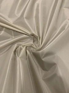 70 Den Ripstop Nylon Meterware - weiß 1,9 Oz. - Bild 1 von 2