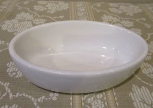 Vintage Oneida Porcelain 6" Oval White Serving Bowl (D-14) - Picture 1 of 6