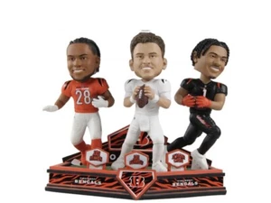 Joe Burrow, Joe Mixon, Ja'Marr Chase Cincinnati Bengals Triple Bobble NUEVO FOCO - Imagen 1 de 1