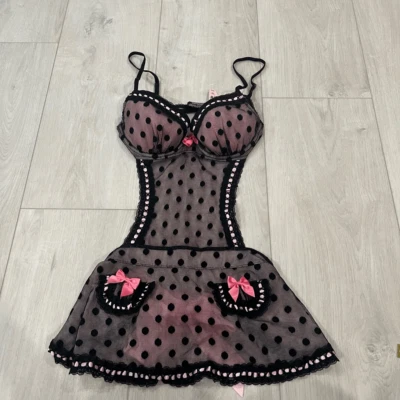 Victoria Secret Pretty LittleThing size 36B - Image 1 of 4