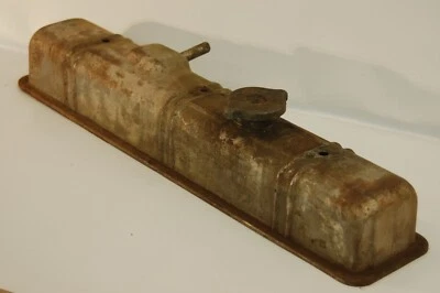 Tampa de válvula Triumph TR6 - Imagem 1 de 4