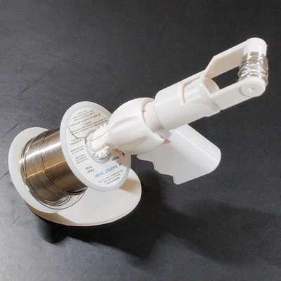 Ferramenta alimentadora de solda para fio tamanho 0,5-1,6 mm, carretel embutido, suporte e rodas extras - Imagem 1 de 4