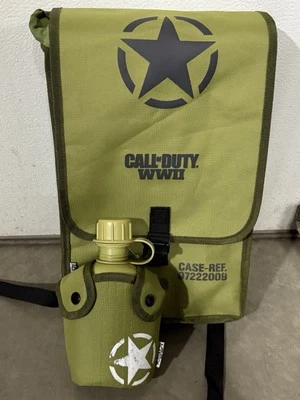 Juego de cantimplora y mochila Call of Duty: WW2 WWII Activision 2017 Foto 1 de 4