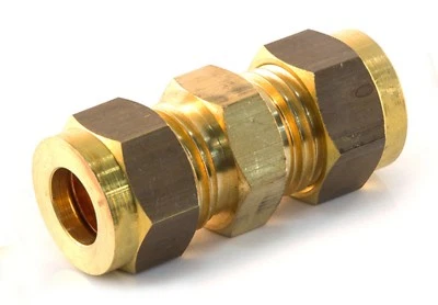 Straight connector tube x tube, with copper olives, LPG, Gas, Hydraulics    10xx - Image 1 of 2