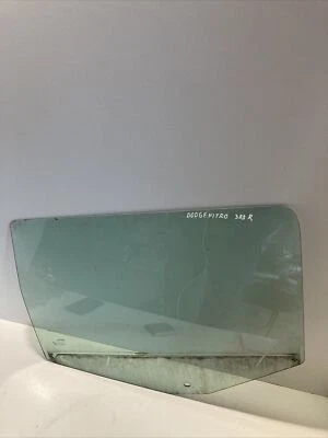 Puerta trasera derecha ventana cristal Dodge Nitro original 2,8 Crd 2010 Rhd Foto 1 de 4