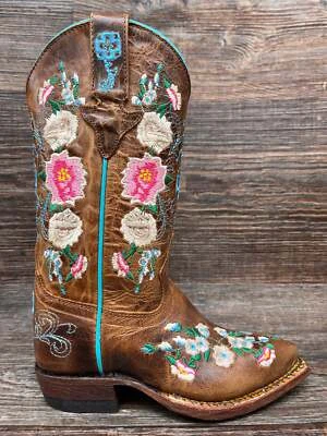 Bota occidental mk8012 para niños punta corta floral bordada de Macie Bean Foto 1 de 4