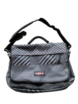 Eastpak  Laptoptasche/Schultertasche schwarz-grau gemustert - Bild 1 von 3