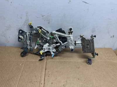 2014 - 2018 尼桑 NV2500 后右滑动门锁闩锁控制激活器 原始设备制造商 — 第 1/4 张图片