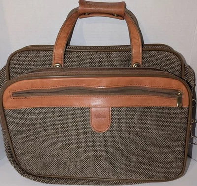 Vintage HARTMANN Tweed Weekender Carry-on Leather Details 15" X 12" - Image 1 of 4